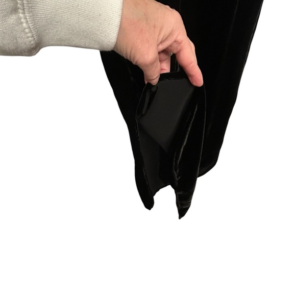 J. Jill Vtg. Black Velvet Long Line Button-Up Duster Coat/Cardigan Sz 6P - Picture 12 of 14
